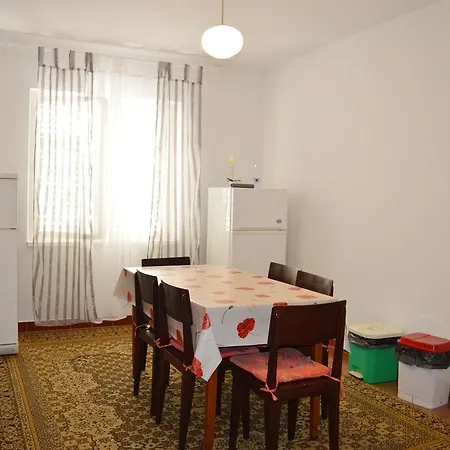 Lisica Appartamento Bibinje