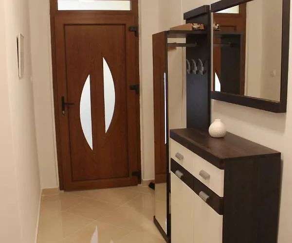 Διαμέρισμα Lisica *